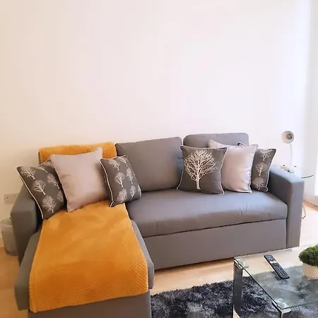 2 Bed Flat In Leeds City Centre Exterior foto